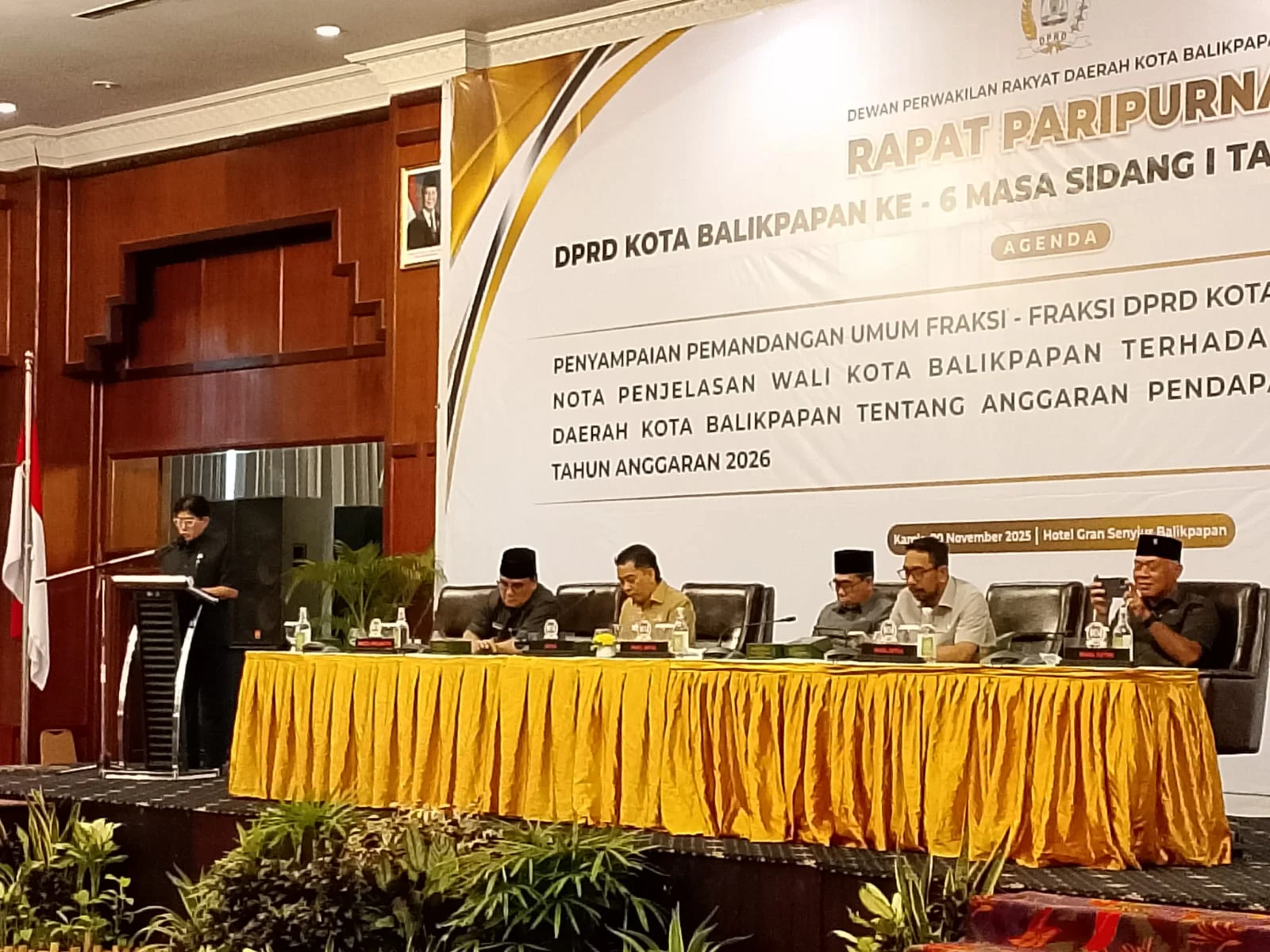 Dedolarisasi: Gerindra Desak Pemerintah Perkuat Struktur Ekonomi dan Diversifikasi Perdagangan
