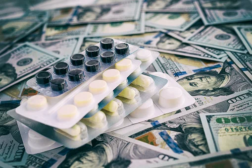 Dolar AS Menguat, Obat Mahal Mengancam Keuangan BPJS Kesehatan