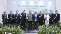 Gaji Raksasa Direksi dan Komisaris Eagle High Plantations Milik Peter Sondakh Gaji Raksasa Direksi dan Komisaris Eagle High Plantations Milik Peter Sondakh