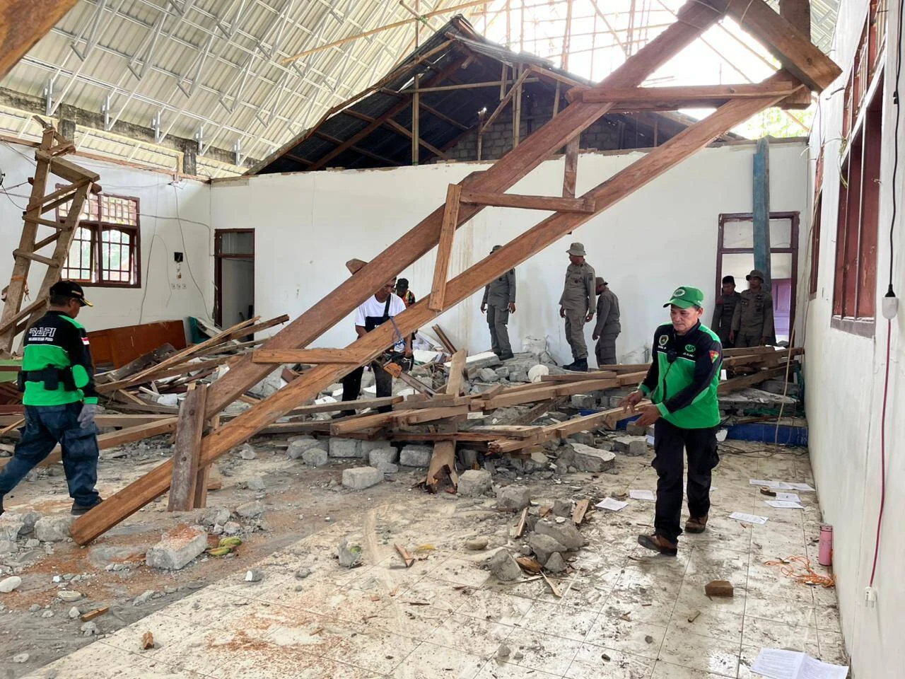 Gempa Sulawesi Tengah: Tiga Orang Tewas, Ratusan Luka-luka, dan Ribuan Rumah Rusak