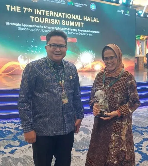 Jabar Raih Penghargaan Wisata Ramah Muslim Berstandar Internasional