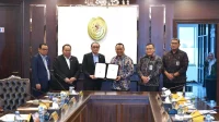 Jaksa KPK Selidiki Hubungan Bos Blueray dengan Anggota BPK Nyoman Adhi Jaksa KPK Selidiki Hubungan Bos Blueray dengan Anggota BPK Nyoman Adhi