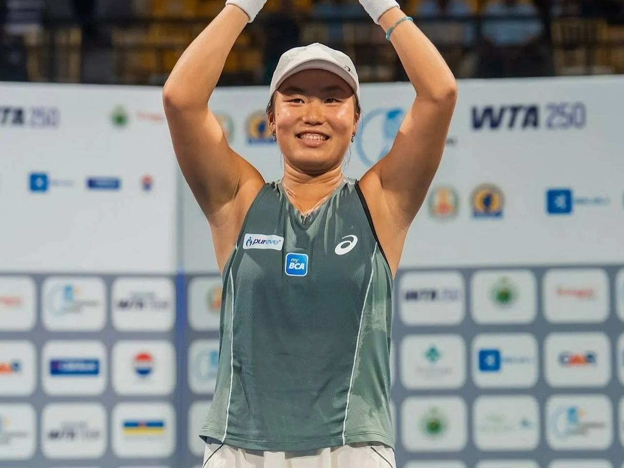 Janice Tjen Mencuri Perhatian di Wimbledon 2026 dengan Mengalahkan Unggulan
