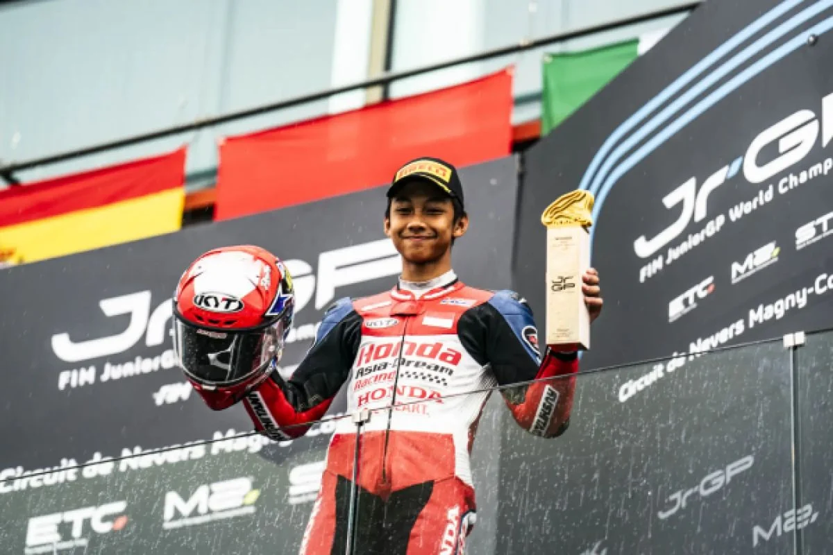 Kiandra Ramadhipa Raih Kemenangan di FIM Moto3 Junior World Championship 2026