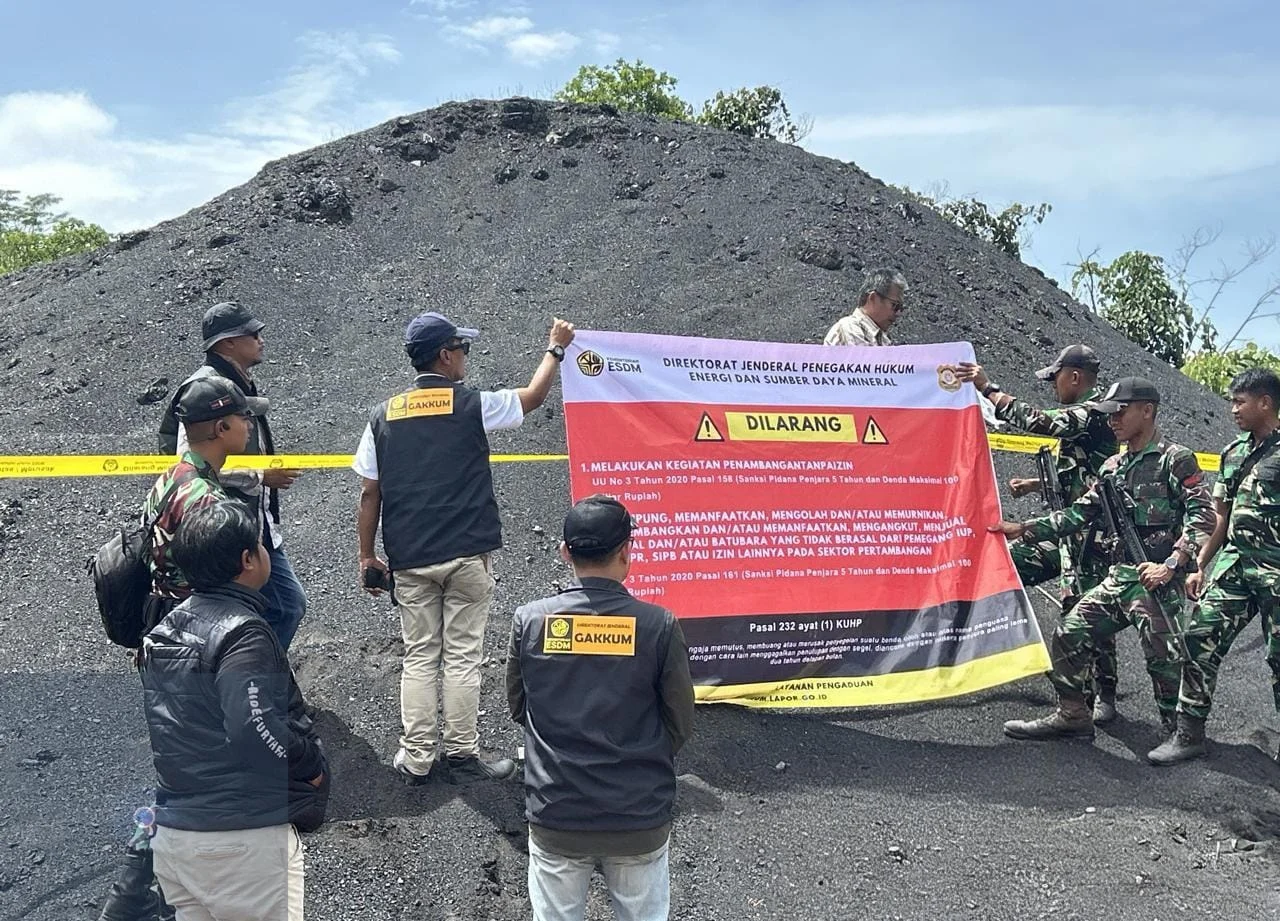 Menghadapi Oligarki Batu Bara Nakal, Pemerintah Harus Berani