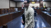 Nadiem Anwar Makarim Bacakan Nota Pembelaan Terakhir Sebelum Sidang Putusan