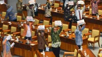 Pemerintah Jangan Tuli, Mahasiswa Desak Pemerintah Mendengarkan Aspirasi Rakyat