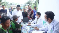 Pemprov Jateng Sukseskan Program Cek Kesehatan Gratis dengan Dokter Spesialis Keliling Pemprov Jateng Sukseskan Program Cek Kesehatan Gratis dengan Dokter Spesialis Keliling
