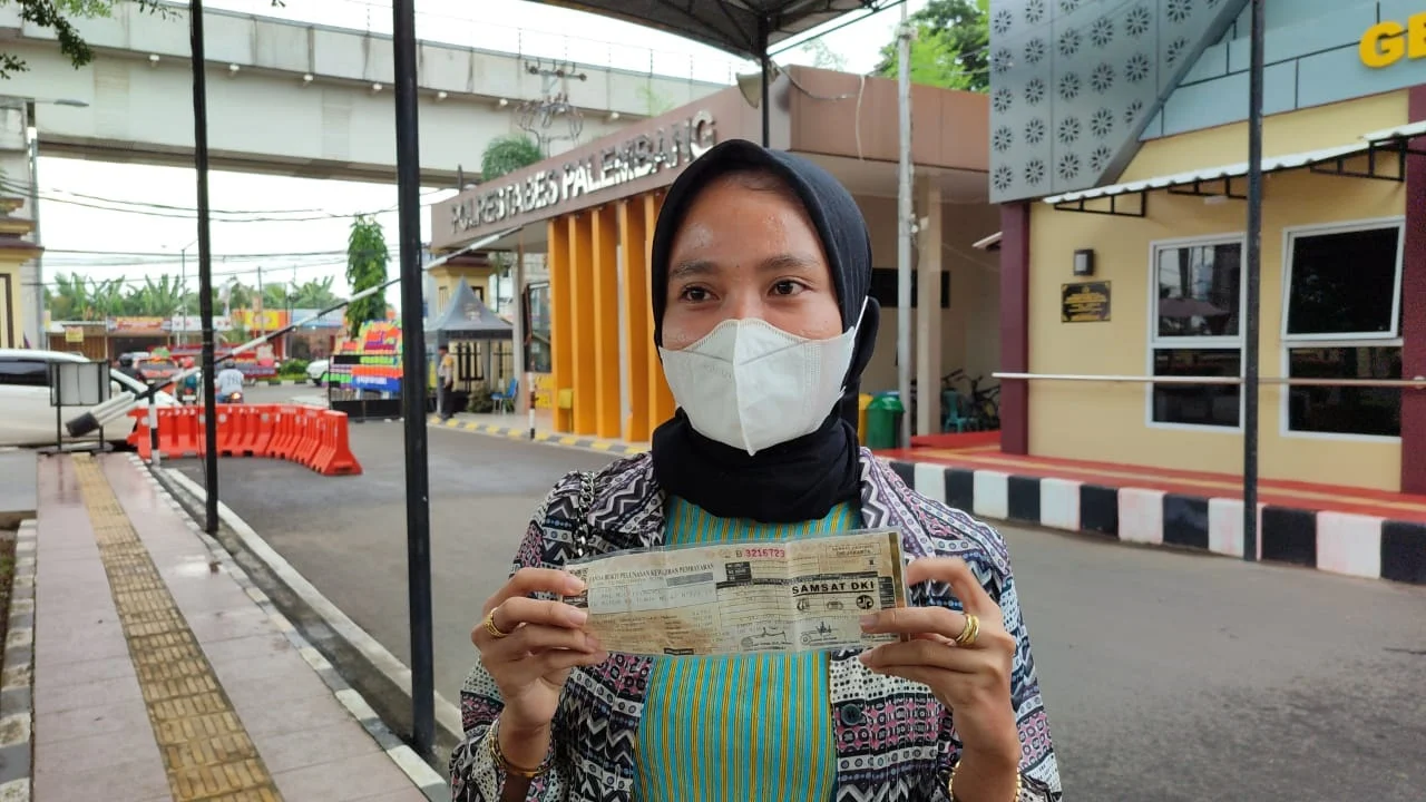 Penipuan Uang Kelompok Dekat Tantri Kotak: Modus Senyap Poppy Nupitasari