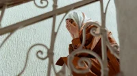 Pentingnya Menghindari Air Mata pada Jenazah: Alasan Hukum dan Hadits Rasulullah SAW