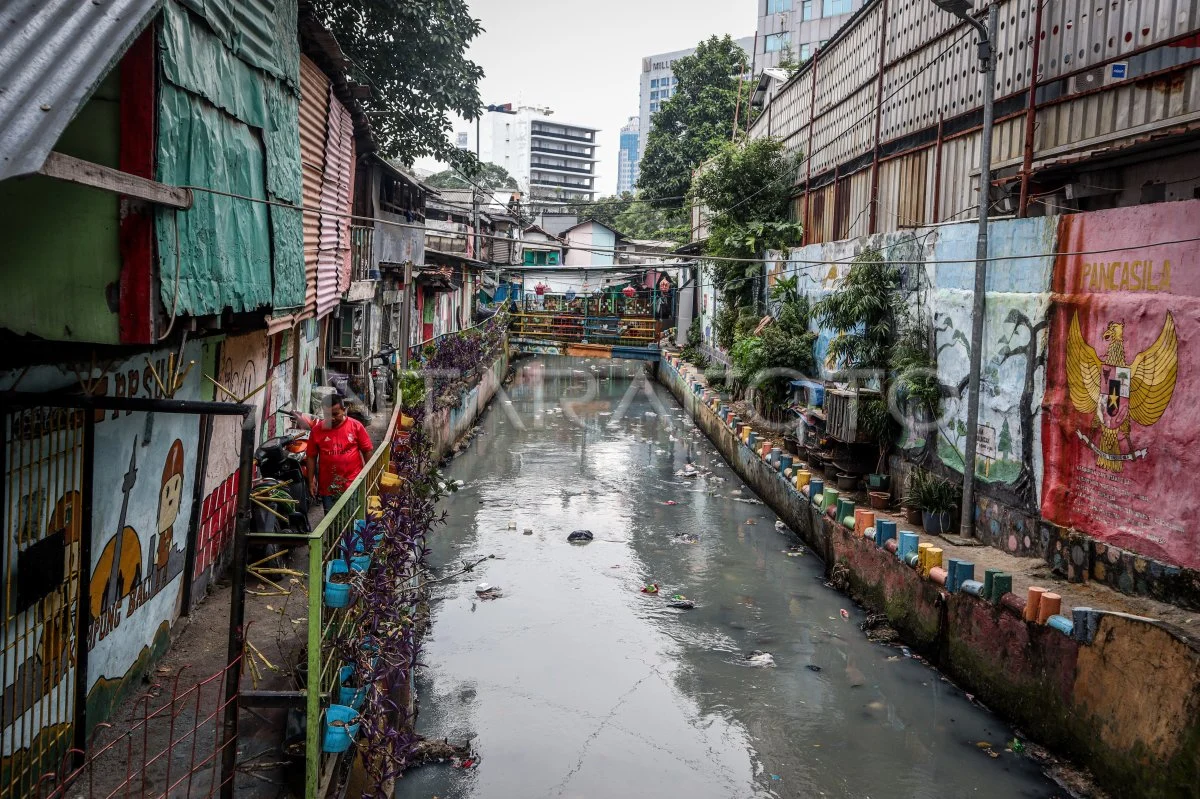 Proyek Penataan Kawasan Kumuh Jakarta Terhambat, Anggaran Seret Jadi Penyebab