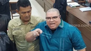 Razman Arif Nasution Dijebloskan ke Penjara: Kasus dan Kronologi