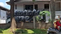 Ribuan Motor Listrik MBG Terbengkalai di Gudang Sentul, Kejagung Turun Tangan