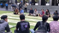 Ricuh Diskusi Menteri di UGM: Mahasiswa Sempat Adang Mobil, Agenda Dapat Disetop Paksa