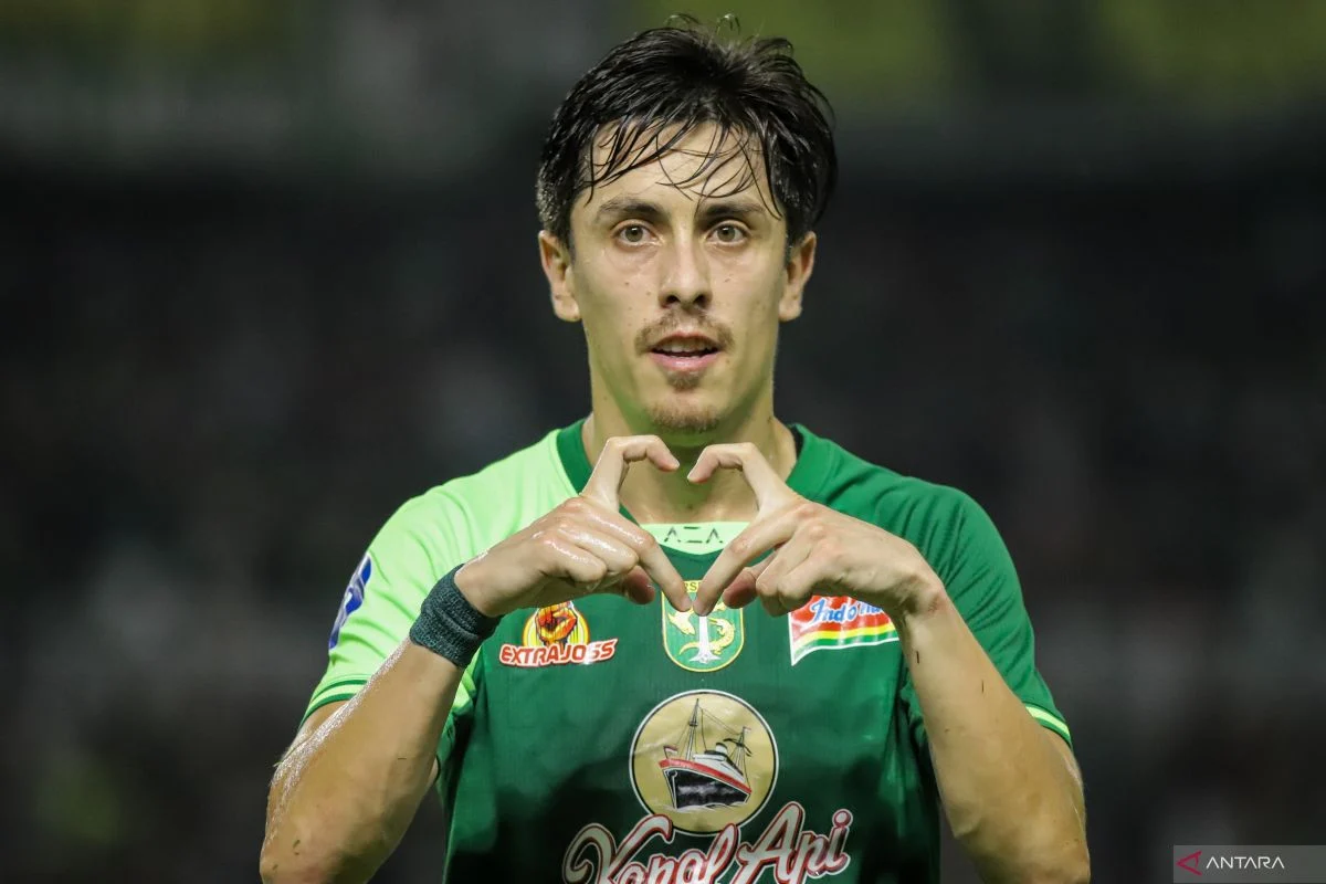 Rivera Tetap di Persebaya, Tavares Senang dengan Keputusan Manajemen