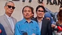 Roy Suryo dan dr Tifa Dituduh Fitnah Terkait Ijazah Jokowi, Polda Metro Jaya Ungkap Pasal Berlapis Roy Suryo dan dr Tifa Dituduh Fitnah Terkait Ijazah Jokowi, Polda Metro Jaya Ungkap Pasal Berlapis