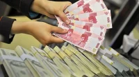Rupiah Melemah, Dasco Kumpulkan Petinggi Ekonomi di DPR Rupiah Melemah, Dasco Kumpulkan Petinggi Ekonomi di DPR