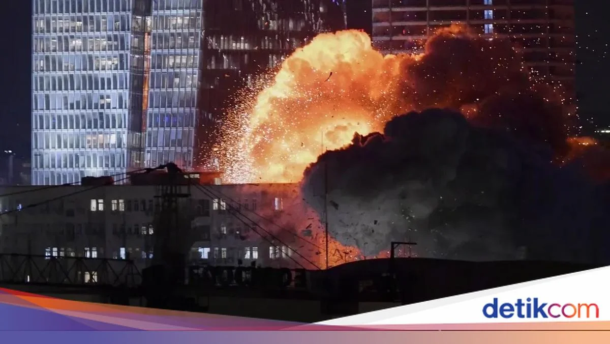 Serangan Rudal Iran Guncang Tel Aviv, Dentuman Keras Terdengar