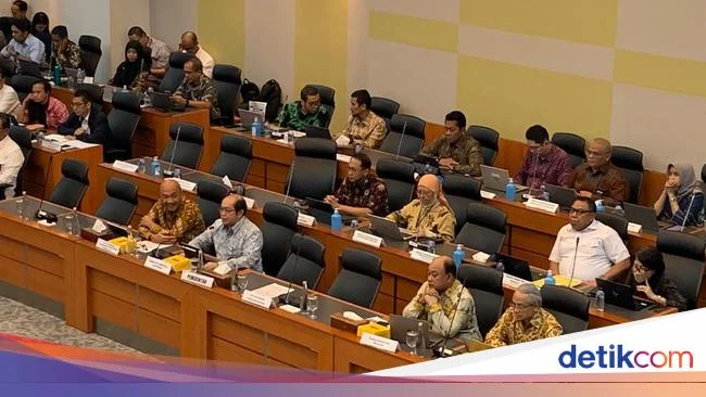 Skandal Pengadaan Motor Listrik di Badan Gizi Nasional: Lemahnya Kontrol DPR RI