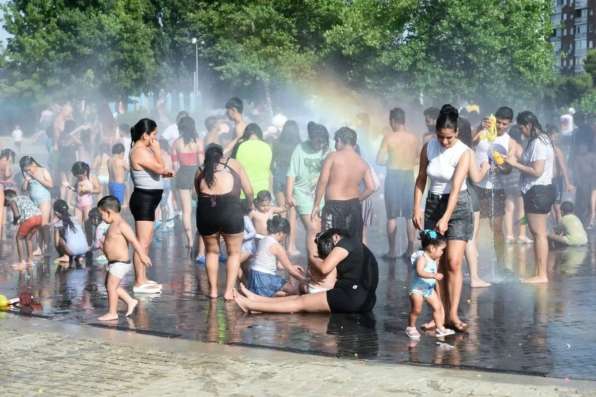 Spanyol Menghadapi Hari Terpanas di Bulan Juni, Dikepung Heat Dome