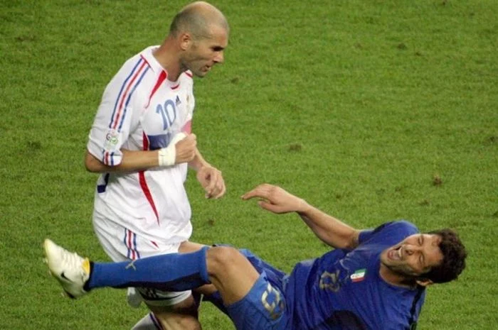 20 Tahun Berlalu, Pengakuan Zidane Usai Insiden dengan Materazzi Terkuak