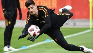 Courtois Cedera Parah, Blunder Konyol Kiper Belgia Hancurkan Harapan