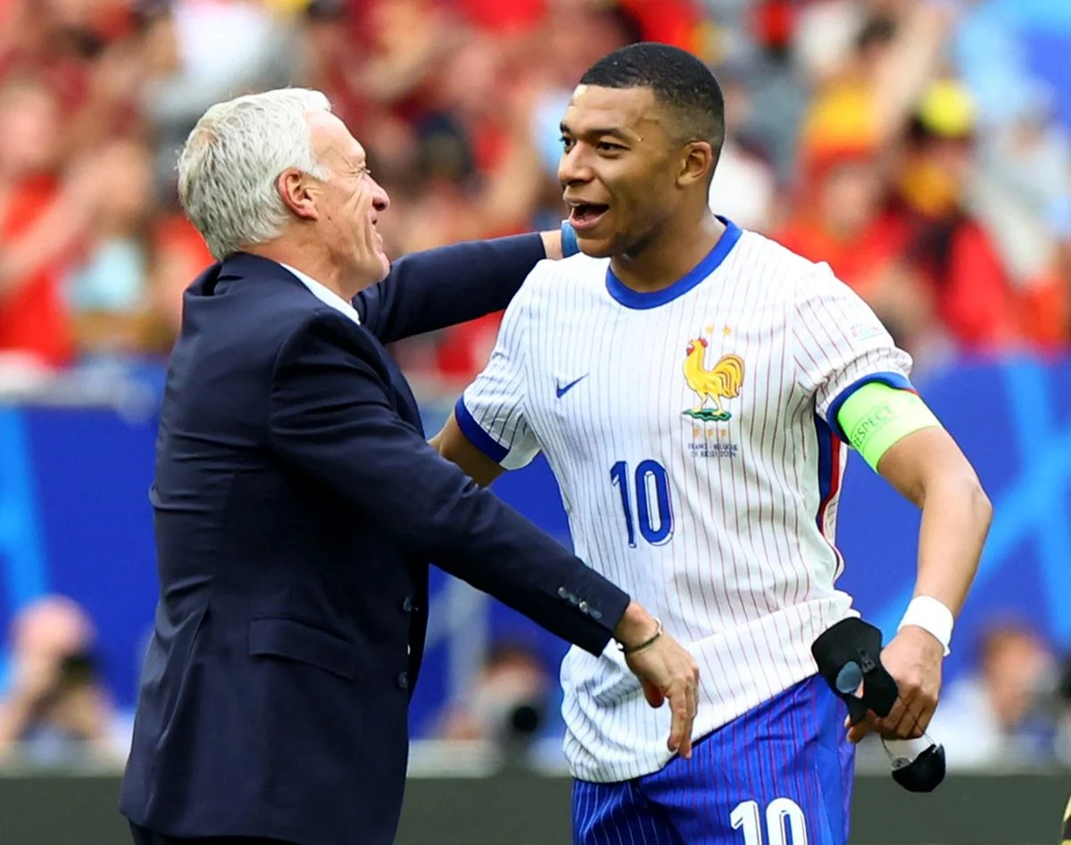 FIFA Bela Wasit Semifinal Piala Dunia Setelah Kritik Didier Deschamps