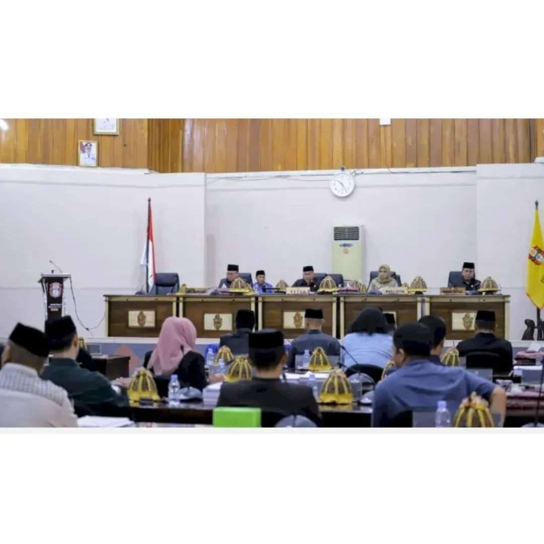 Gubernur Sulsel Sampaikan Ranperda Pertanggungjawaban APBD 2025: Komitmen Transparansi Keuangan Daerah