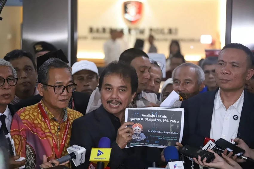 Hakim Kabulkan Sebagian Praperadilan Roy Suryo: Respons Polda Metro dan Kasus Penggeledahan