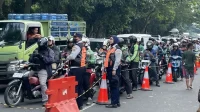 Kemacetan Parah di Koridor 13 Transjakarta, Rute Dipangkas dan Halte Ditutup