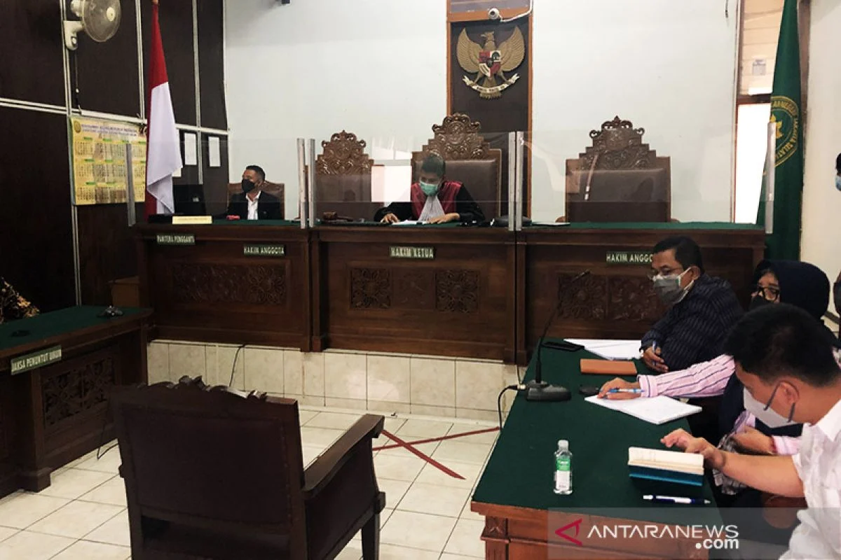 KPK Temukan Bukti Dugaan Suap Bupati Kuansing dengan Amplop untuk Menhut