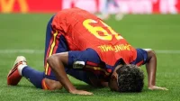 Lamine Yamal Sujud Syukur Setelah Spanyol Menjuarai Piala Dunia 2026 Lamine Yamal Sujud Syukur Setelah Spanyol Menjuarai Piala Dunia 2026
