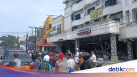 Ledakan Pipa Gas Tanam di Medan: 7 Rumah Hancur dan 6 Orang Terjebak Ledakan Pipa Gas Tanam di Medan: 7 Rumah Hancur dan 6 Orang Terjebak