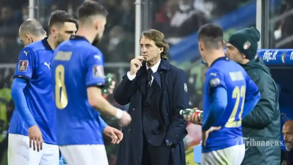 Mancini Kembali Jadi Pelatih Italia, Pirlo Dibatalkan karena Kontrak Judi