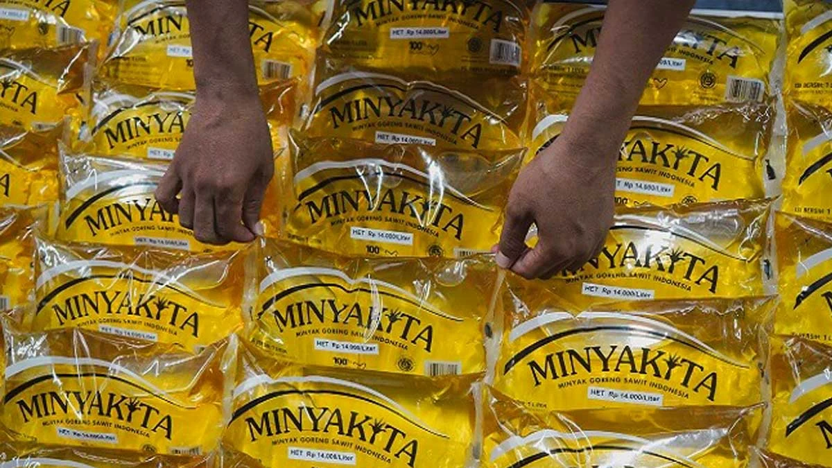 Minyak Goreng MinyaKita Berbau Solar Hebohkan Masyarakat, DPR Minta Ditelusuri
