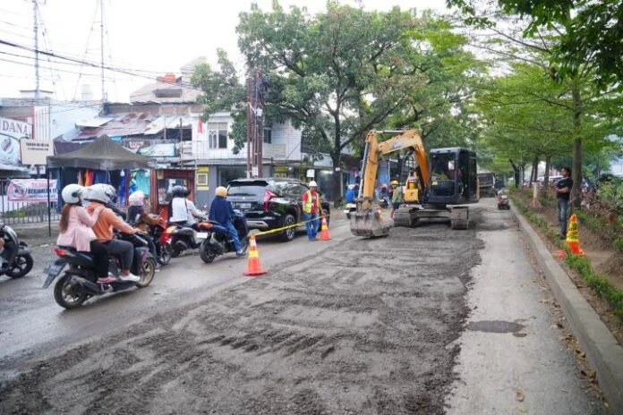 MYP Sulsel Dorong Pembangunan Jalan Aroepala dengan Pengecoran Beton