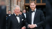 Pangeran Harry dan Keluarganya Bertemu Raja Charles III