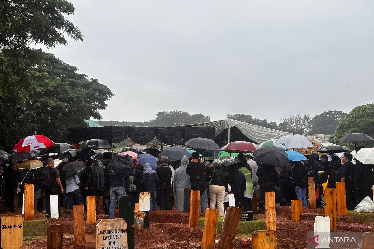 Penggemar Duka, Komedian Temon Akan Dimakamkan di TPU Tanah Kusir