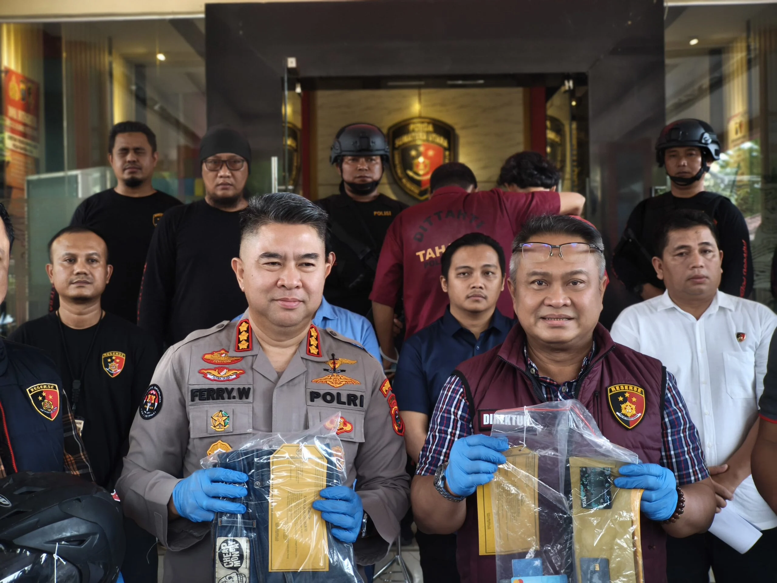 Penggerebekan Sindikat Pencurian ATM di Penjaringan Jakarta Utara