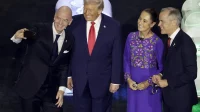 Pertemuan Penting Trump, Carney, dan Sheinbaum di New York untuk Final Piala Dunia 2026 Pertemuan Penting Trump, Carney, dan Sheinbaum di New York untuk Final Piala Dunia 2026