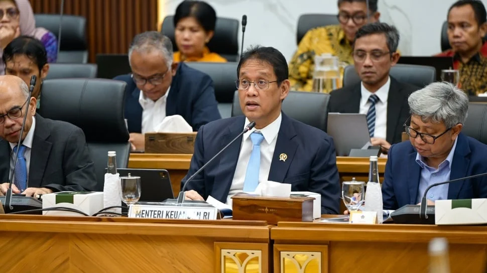 Pindahkan Dana SAL ke Himbara, DPR Semprot Purbaya Yudhi Sadewa