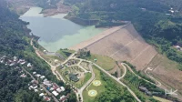 Prabowo Resmikan 5 Bendungan Nasional di Meninting Garapan Hutama Karya