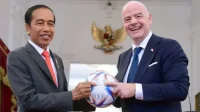 Presiden FIFA Gianni Infantino Jelaskan Alasan Dibalik Ampunan Kartu Merah Folarin Balogun