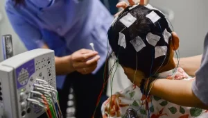 Teknologi EEG Terbaru: Mengintip Cara Kerja Otak Anak