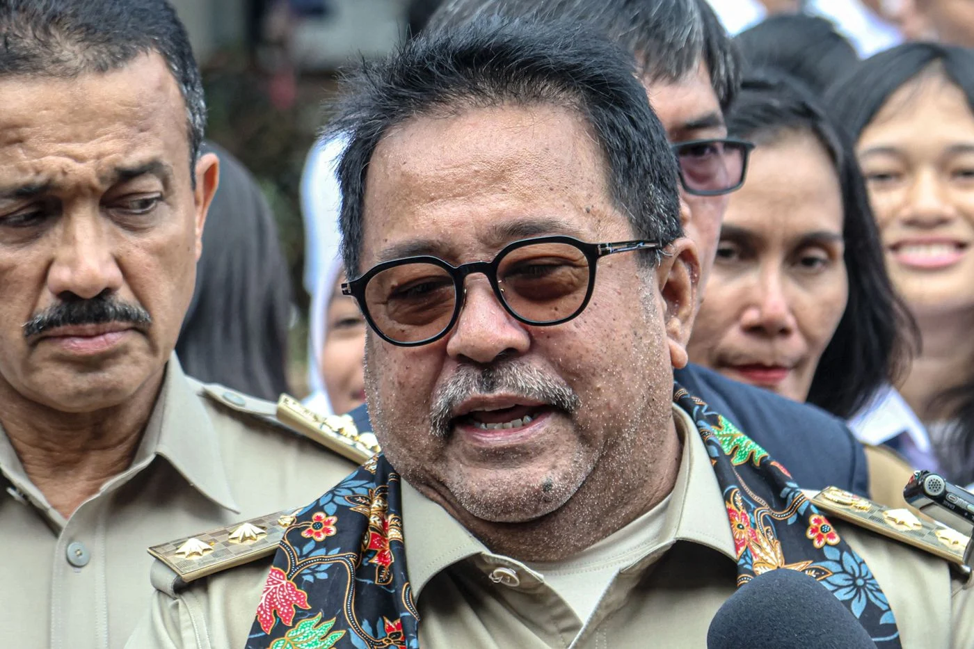 Wagub Rano Karno Pastikan Keamanan Korban Sopir Alphard Arogan