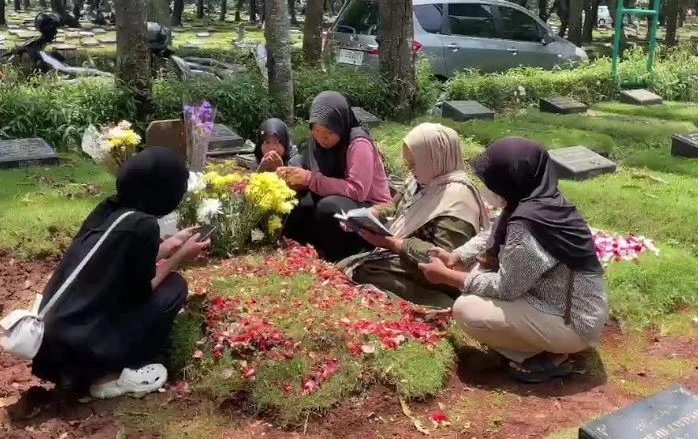 Audy Item Alami Keguguran, Duka Mendalam Menghampiri Keluarga
