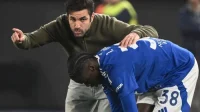 Fabregas Butuh Penyerang, Como Bidik Striker Inggris yang Tenggelam di Chelsea