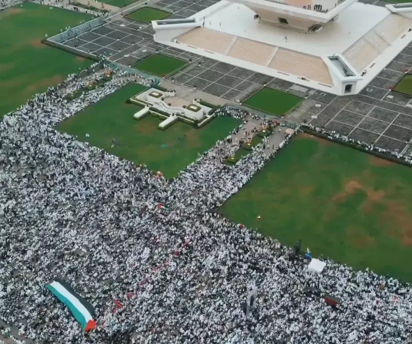 HUT Kemerdekaan ke-81: Doa Bersama di Monas Dipadati 100 Ribu Orang