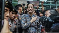 Nadiem Makarim Dianjurkan Tidak Mengajukan Banding, Putusan 10 Tahun Penjara Sudah Ringan