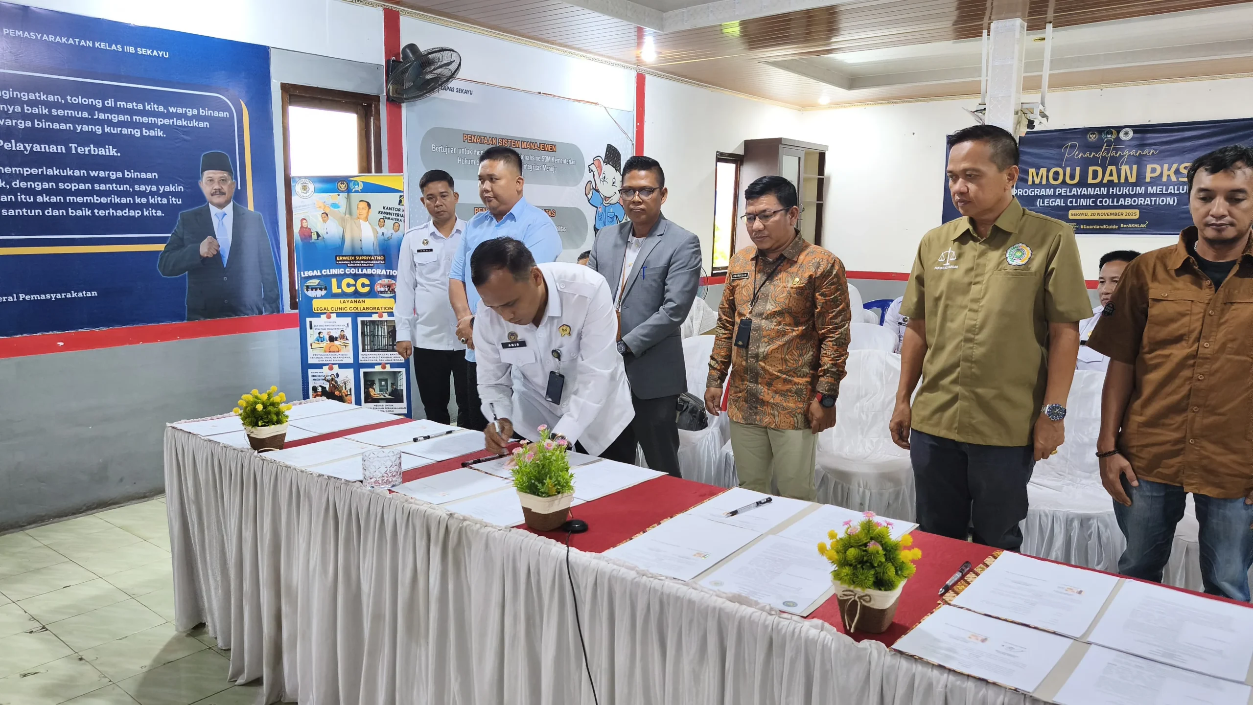 Pembuat Challenge Al-Qur'an Berhadiah Miras Siap Menghadapi Hukuman